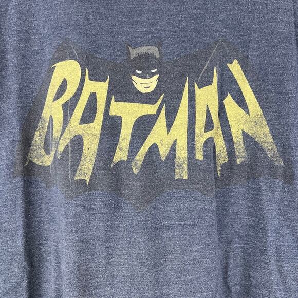 Retro Batman T-Shirt Blue Mens Size M The Big Bang Theory Sheldons Shirt - Picture 4 of 5